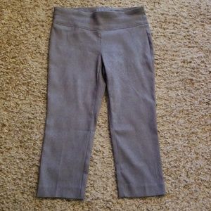 Alfani stretch capri pants, size 10